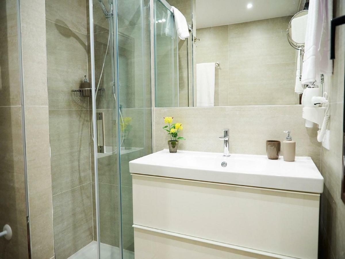 Apartamentos San Pablo Caces エクステリア 写真