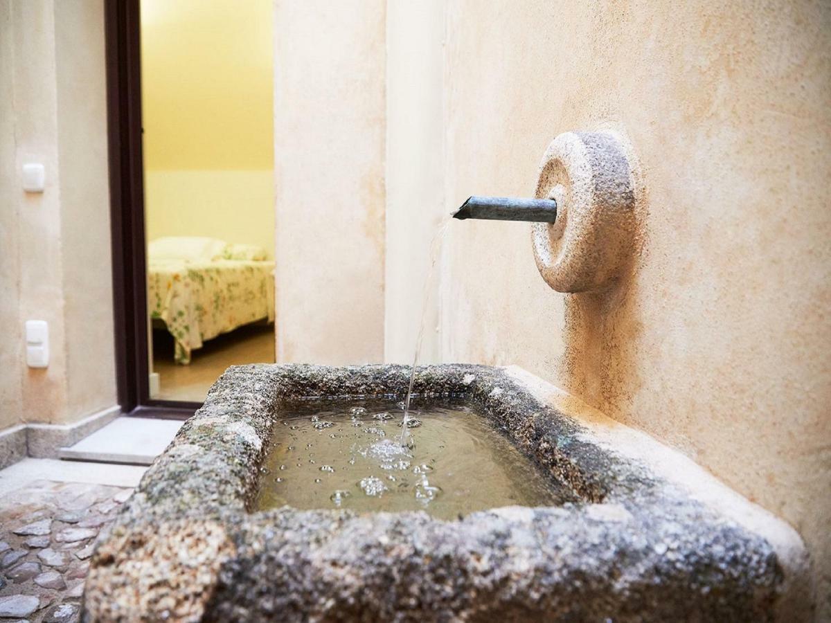Apartamentos San Pablo Caces エクステリア 写真